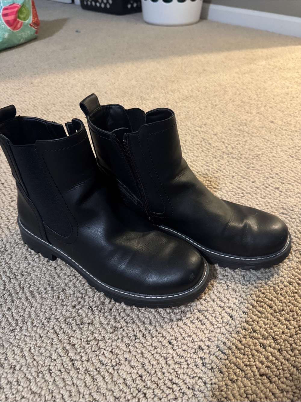 Women’s Black Boots with Side Zipper